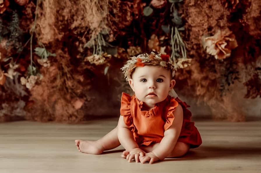 6-9 Month Baby Photography