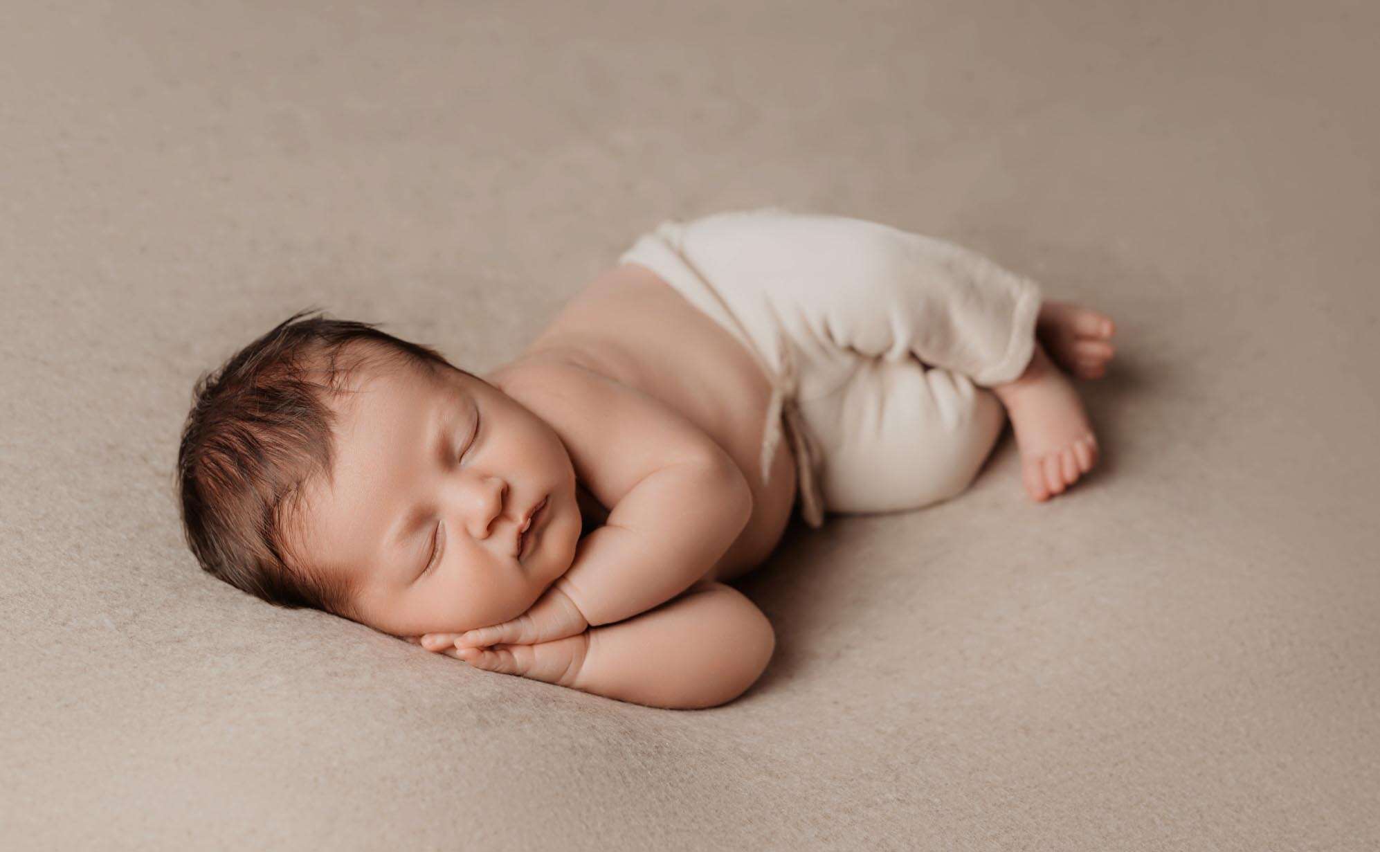 Newborn Photographer NH